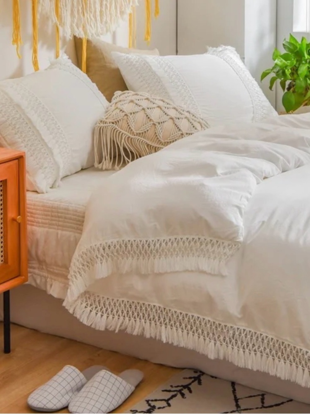 Classic White Tassel Queen Duvet Cover - Soft Home Bedding